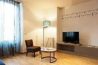Mh Guell Apartments Barcelona Hotel